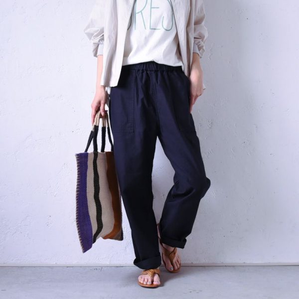 今さら聞けないオフィスコーデの基本！上品×ハリ感がポイント