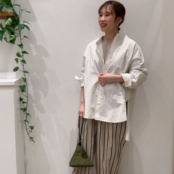 リラックス感もあるおしゃれなおうちコーデ14選！リモートワークのおすすめコーデもご紹介