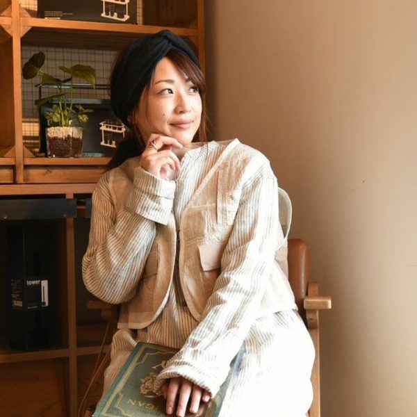 トレンドのベストを着こなしたい！いつものコーデにプラスするだけでおしゃれに♪