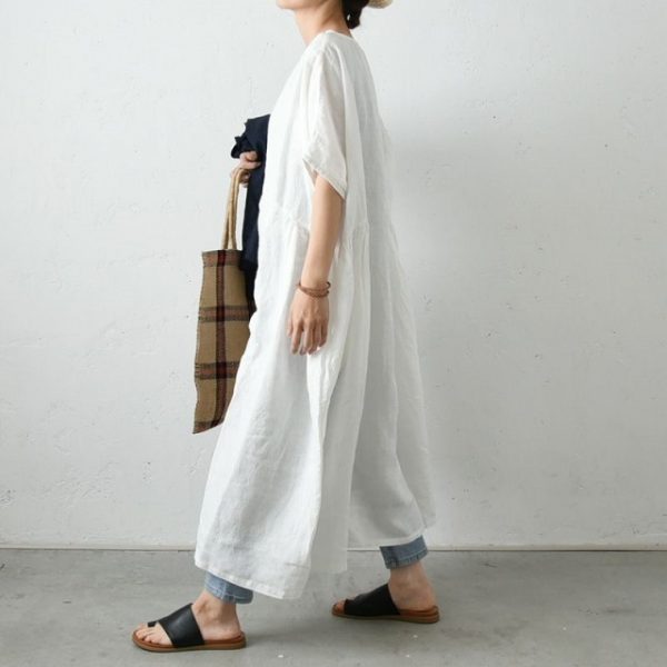 ワンマイルウェアにピッタリのワンピース。ご近所コーデもスタイリッシュに仕上げるコツ。