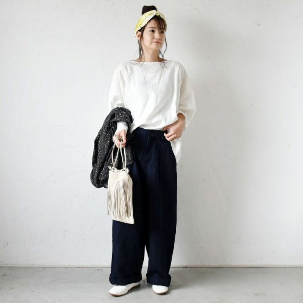 春夏のレディースデニムパンツコーデ12選｜メンズライクから大人カジュアルまで