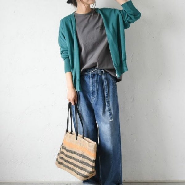 憂鬱な雨もお洒落で楽しむ。お出かけが楽しくなる、雨の日のスタイリング術。