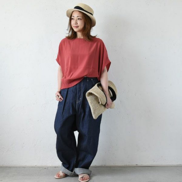 【2022最新】ブラウスで叶う高見えコーデ！売れ筋とおしゃれな着こなしをレクチャー