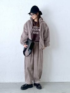 40代　50代　カジュアルコーディネート