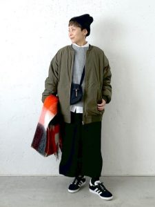 40代〜50代　カジュアル　ファッション　コーディネート