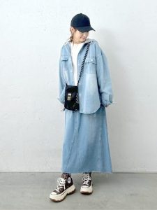 40代　50代　カジュアル　デニム