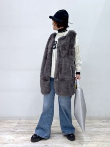 40代〜50代　カジュアル　ファッション　コーディネート