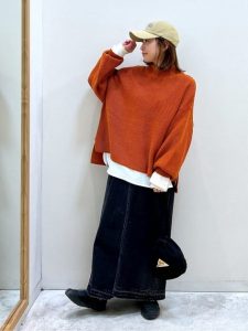 40代〜50代　カジュアル　ファッション　コーディネート