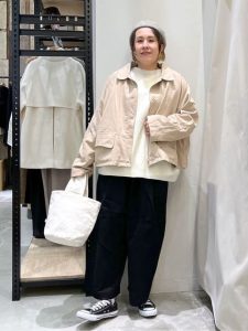40代〜60代　カジュアル　ファッション　コーディネート