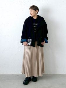 40代〜60代　カジュアル　ファッション　コーディネート