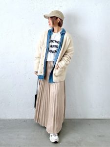 40代〜50代　カジュアル　ファッション　コーディネート