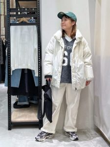 40代〜50代　カジュアル　ファッション　コーディネート