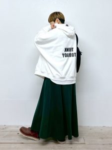 40代〜50代　カジュアル　ファッション　コーディネート