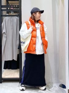 40代〜50代　カジュアル　ファッション　コーディネート