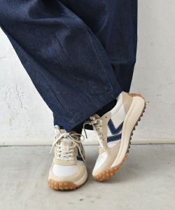 大人の女性　スプリングファッション　カジュアルファッション