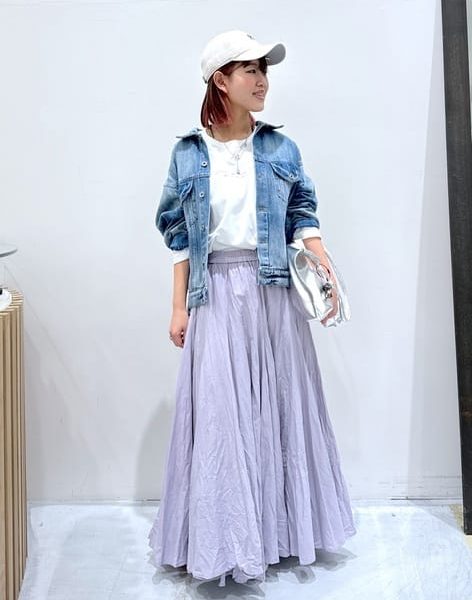 春の大人デニムコーデのポイント。綺麗めに品よく着こなすコツ