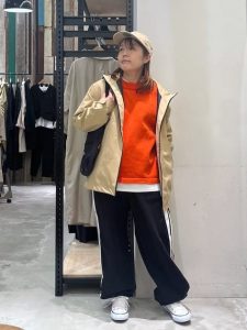 40代 50代 春から冬 カジュアルコーディネート