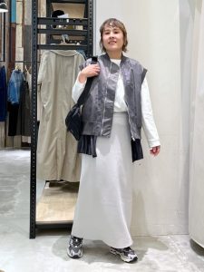 シンプルおしゃれ 大人カジュアル 春ファッション テクニック