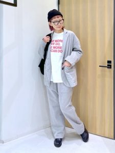 春 着回しコーデ 大人 洗練スタイル