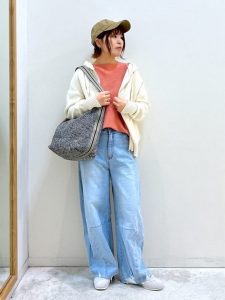 春のおしゃれ 大人女子 カジュアルコーデ