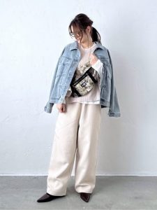 春 着回しコーデ 大人 洗練スタイル