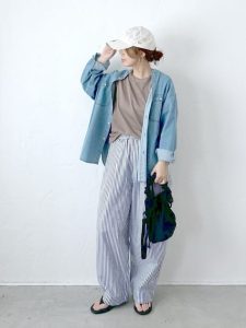 40代・50代　春夏　シャツ・チュニック　体型カバー　涼しげ　カジュアル　コーデ