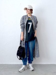 40代・50代　春夏　シャツ・チュニック　体型カバー　涼しげ　カジュアル　コーデ