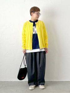 春 アクティブカジュアル 40代 女性 公園スタイル