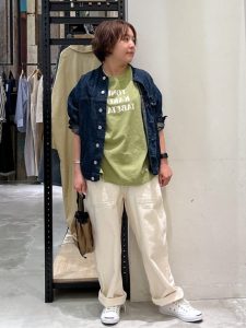 今から夏まで大活躍！40代・50代のための夏の大人カジュアルトップス｜ベーシックも個性派も！