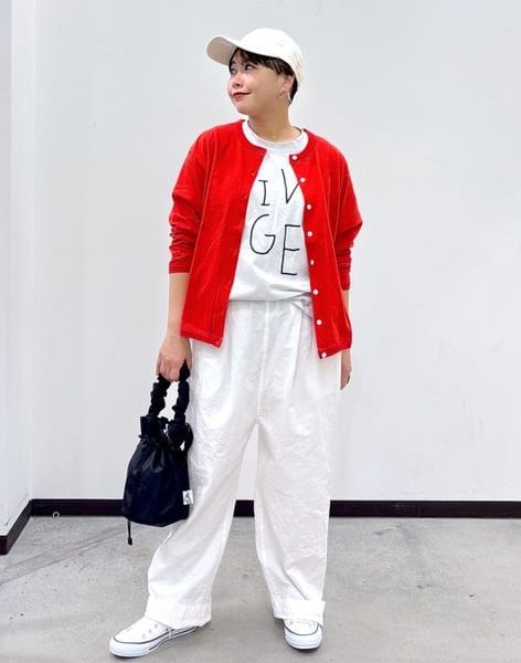 今から夏まで大活躍！40代・50代のための夏の大人カジュアルトップス｜ベーシックも個性派も！