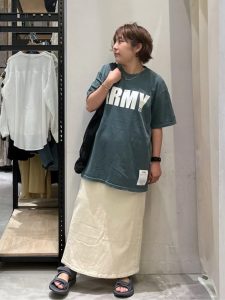 今買って夏まで着回す！40代・50代のための春夏スカートコーデ｜体型カバーも叶う大人カジュアル