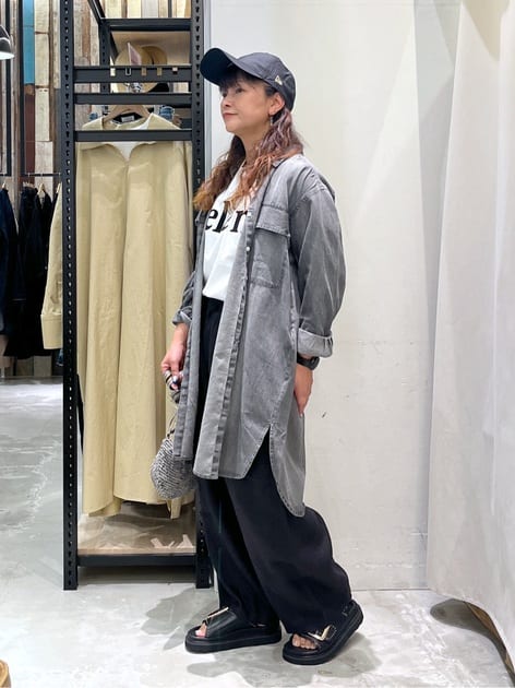 40代・50代　春夏　シャツ・チュニック　体型カバー　涼しげ　カジュアル　コーデ