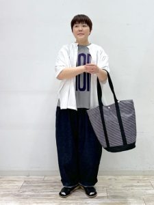 40代大人の週末コーデ｜子どもと過ごす日の“抜けすぎないカジュアル”15選