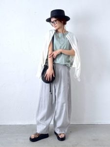 ワイドパンツは着回し力で選ぶ!40代・50代の大人に似合う3アイテム着回し夏コーデ