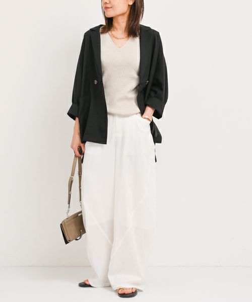 すっきり＆爽やかコーデが叶う白ボトムスの魅力！着こなしポイント