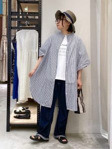 40代からの動きやすくて好印象♪パンツ？スカート？公園・外遊びの日の大人カジュアル15選