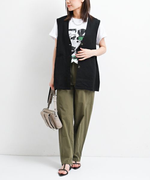 ベストを羽織って夏のマンネリコーディネートをお洒落にするコツ！