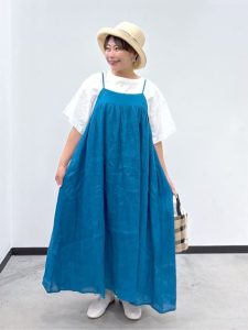 着痩せして見える!40代ぽっちゃり女性の体型カバー夏コーデ