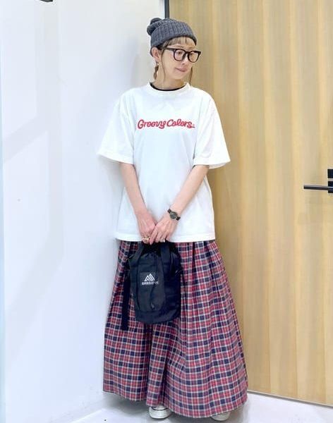 【2025年】大人女子のための夏コーデ15選｜Tシャツ・ブラウス・ワンピース・パンツ特集