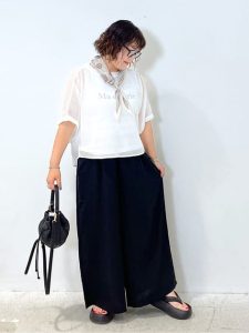 50代がもっと輝く！体型カバーも叶う、おしゃれTシャツ＆カットソーコーデ