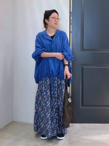 まだ暑いけど秋先取り!大人女子の軽やかレイヤード15選