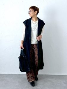 大人可愛い&上品に!秋スカートで楽しむ大人女子コーデ15選【40代・50代向け】