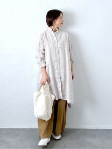 2025秋のトレンドファッション|大人女子に似合う旬アイテム&着こなし15選