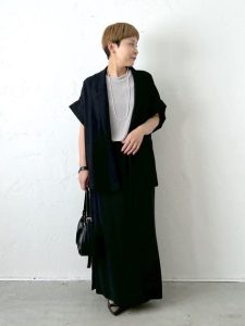 大人可愛い&上品に!秋スカートで楽しむ大人女子コーデ15選【40代・50代向け】