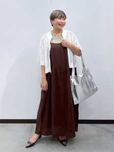 まだ暑いけど秋先取り!大人女子の軽やかレイヤード15選