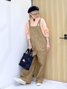 alt="40代・50代女性に似合うカジュアルコーデ|大人カジュアルを格上げする秋の着こなし術"