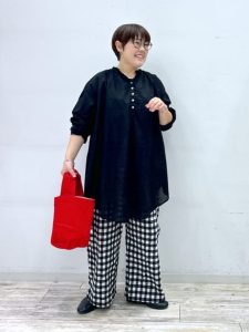 40代・50代女性必見!秋パンツスタイル特集|細見え&体型カバーが叶う大人コーデ15選