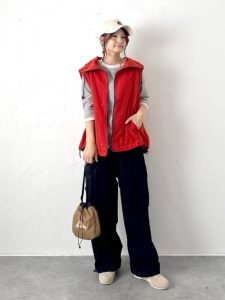 40代・50代女性必見!秋パンツスタイル特集|細見え&体型カバーが叶う大人コーデ15選