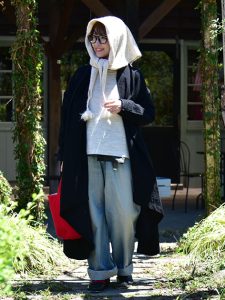 alt=“【続】40代50代女性必見！最新スタイルブックから学ぶ秋の着こなし術｜大人のこなれ感をつくる"