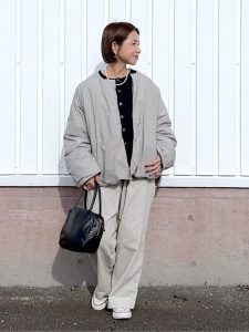 alt=“ハグハグスタッフスナップ!人気コーデトップ10|秋から冬に着たい40代おすすめファッション"